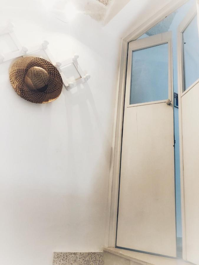 Tetti Bianchi - Deva'S Suite Home 오스투니 외부 사진